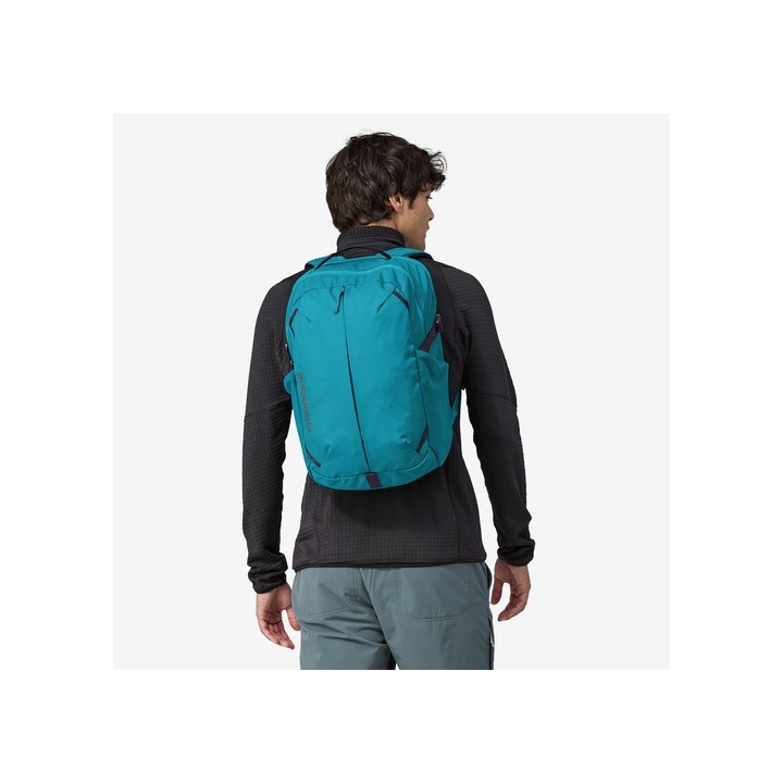 Patagonia Refugio Daypack 26L